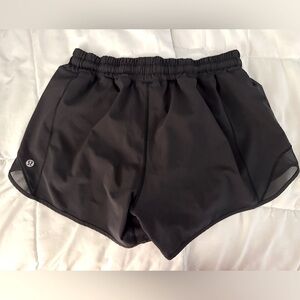 Lululemon Hotty Hot Shorts | 4 in | size 8